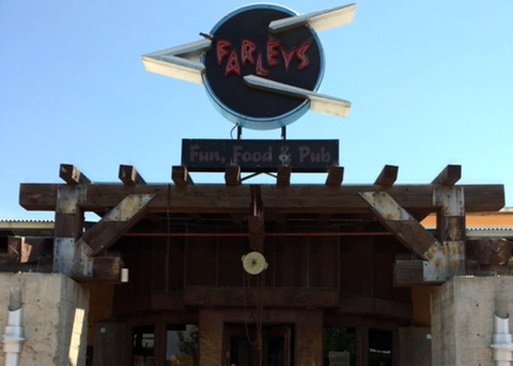 5% Cash Back at Farley's Food, Fun & Pub