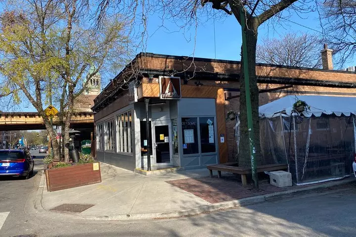 Small-Group Tour of Chicago Neighborhoods: North and South Side