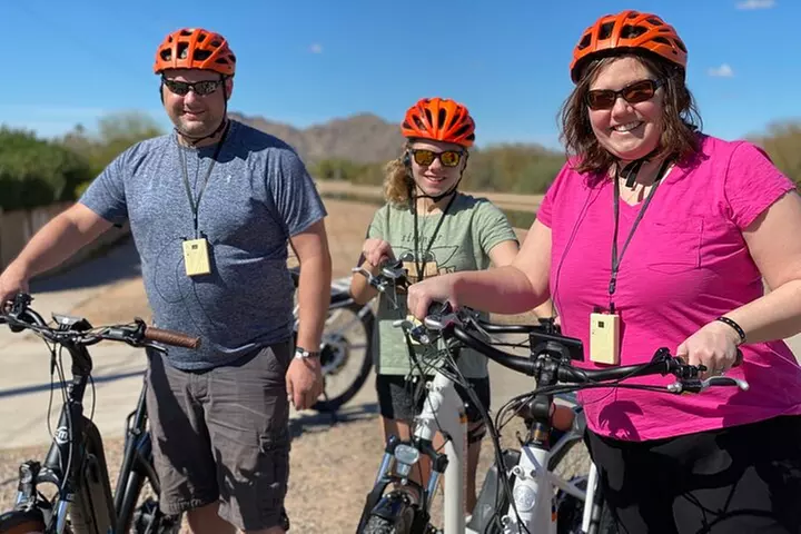 Scottsdale & McCormick Ranch E-Bike Tour - 2 Hours