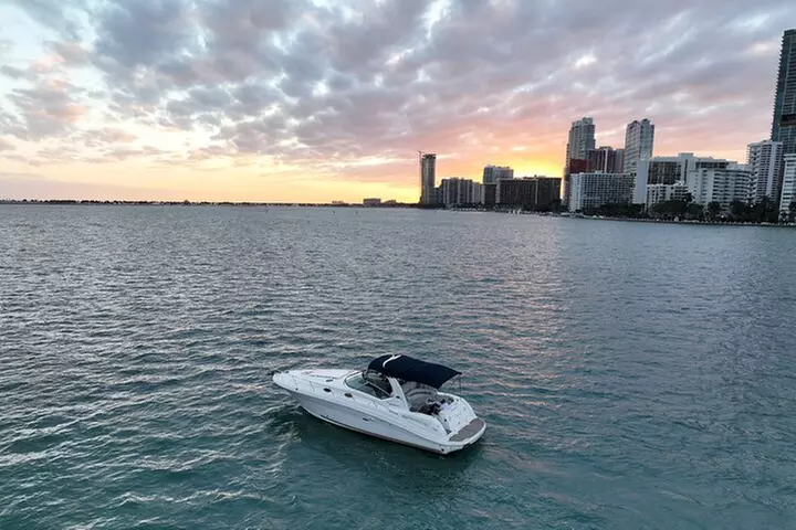 Miami: 2 Hour Private Yacht Cruise