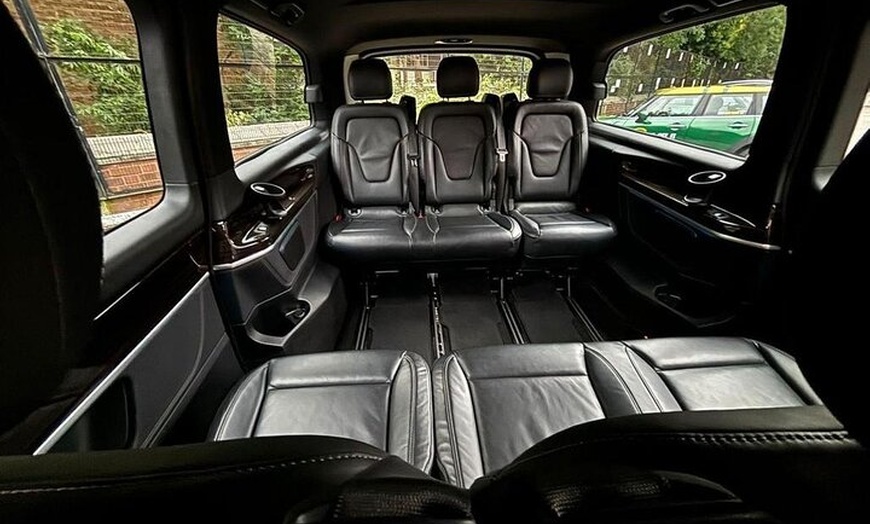 Image 6: Private Taxi Transfer from London to Stansted Airport