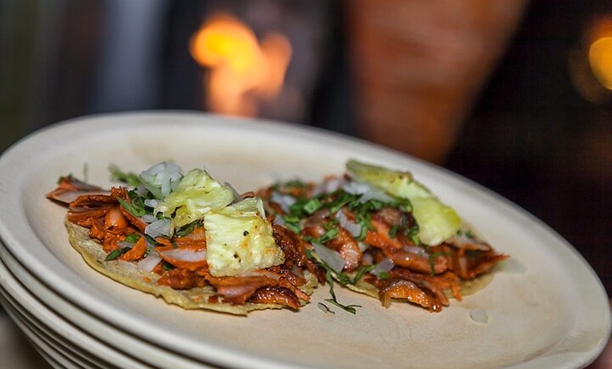 Image 3: Mexico City Night Tacos and Mezcal Tour