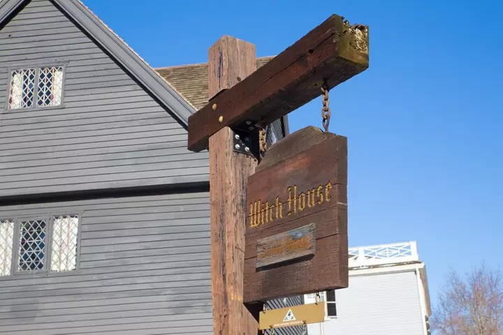 "Witch Trials" Walking Tour in Salem - Second Medium