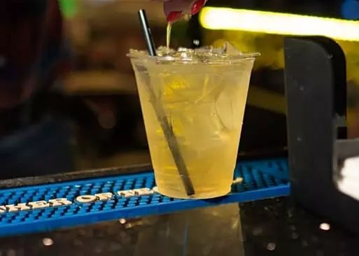 5% Cash Back at The Well Bar