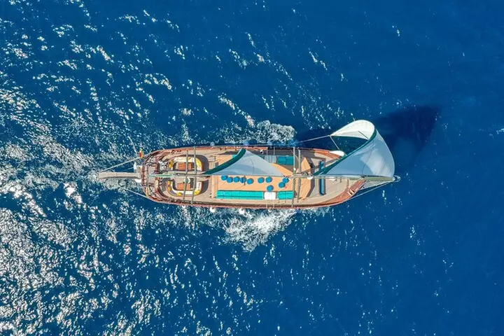 Crucero en barco por Aperol Spritz