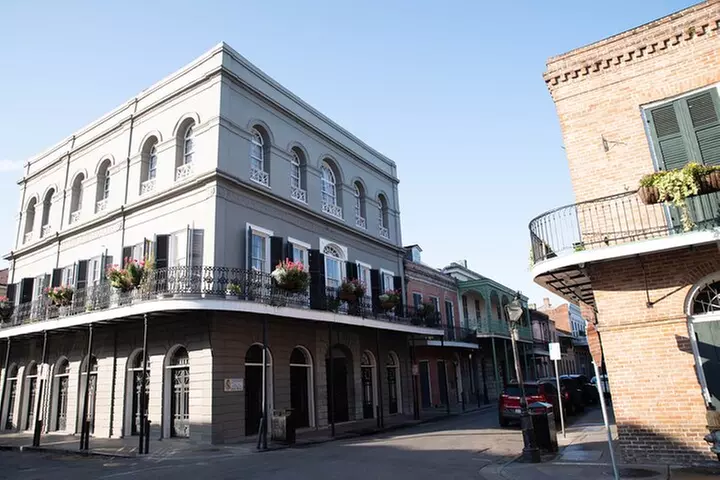 New Orleans Spirits & Spells: Witchcraft, Voodoo, and Ghost Tour