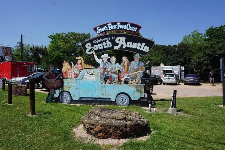 Best of Austin Small-Group Driving Tour with Local Guide