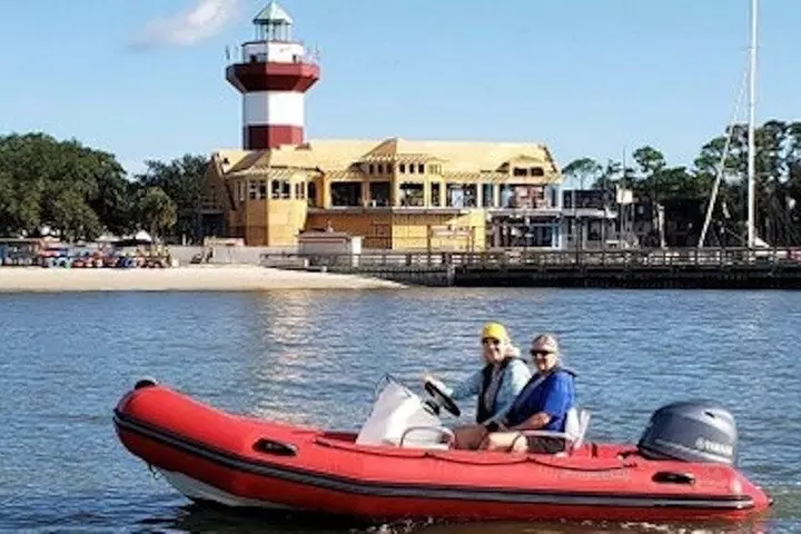 Hilton Head Guided Dolphin Watching & Sightseeing Tour via Mini Boat