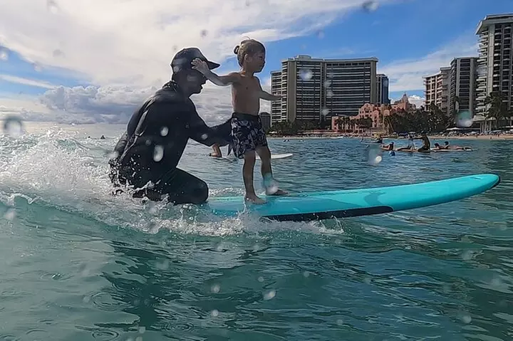 Waikiki Beginner Surfing lessons: Private, Group, & Family Option