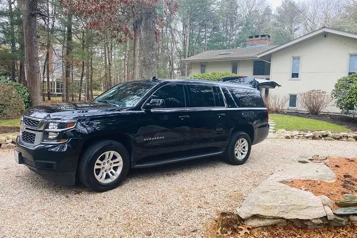 Limo Private Transfer Logan International Airport to Boston