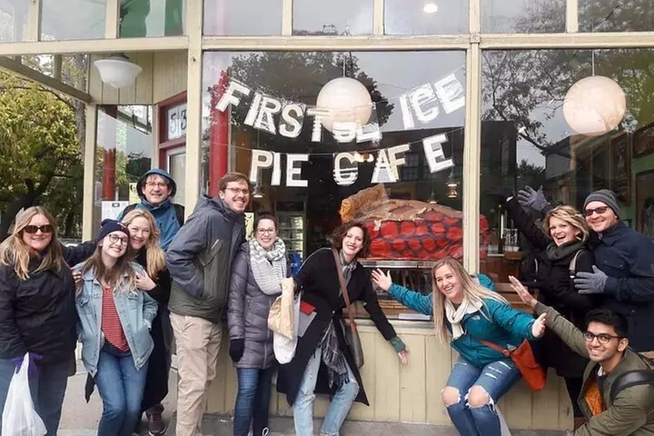 Offbeat Chicago Food Tour: Go Deeper Than Deep Dish - Primary Image