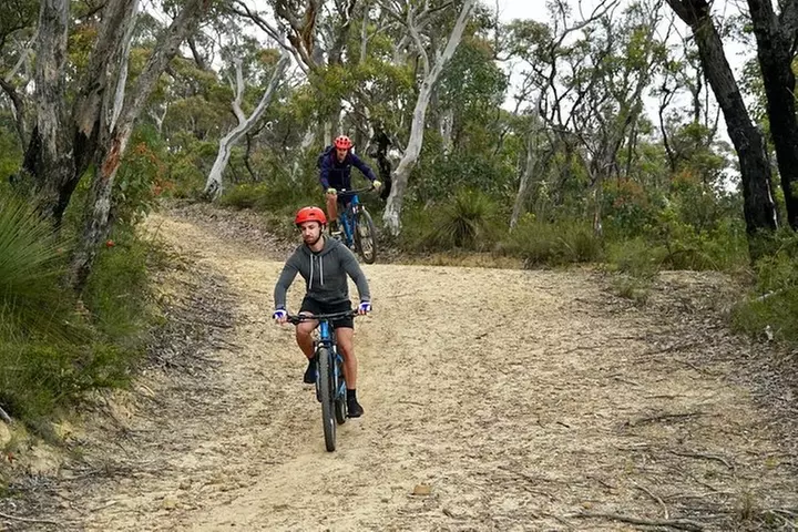 E-bike (electric) - Blue Mountains - Hanging Rock - SELF-GUIDED Hir...