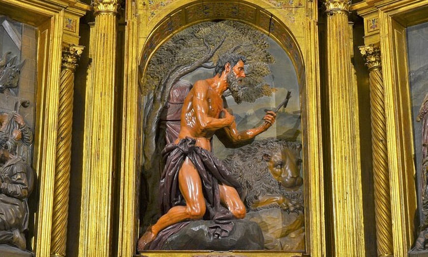 Image 6: Visita Guiada al Monasterio de San Isidoro del Campo