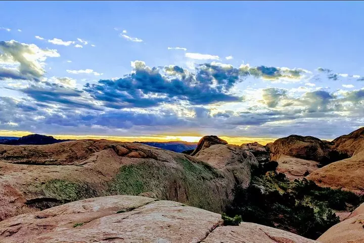 The "Beast" 4x4 Family Adventure in Moab, Utah