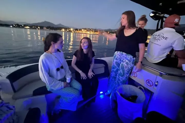Croisière bateau au Coucher du Soleil avec Apéritif aux îles sangui...
