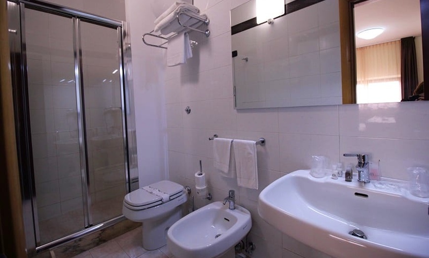 Image 5: ✈ LES POUILLES | Gallipoli - Hotel Fly 4* - Rooftop