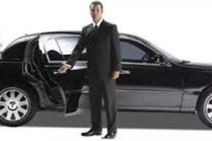 Private Los Angeles International Airport Arrival Transfer