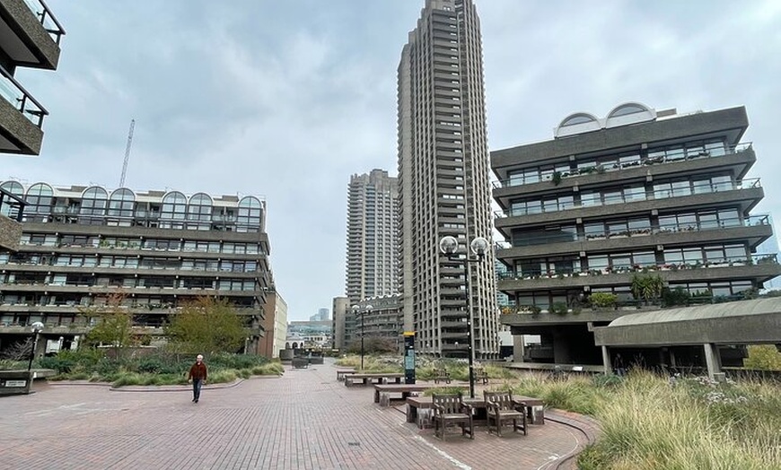 Image 5: Slow Horses TV Locations Walking Tour of London