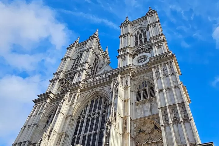 Royal London Walking Tour - Second Medium