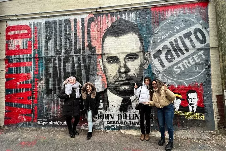 Chicago Night Crimes Tour by Bus