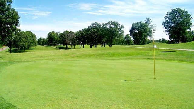 Online Booking - Round of Golf at Holiday Ranch Golf Club
