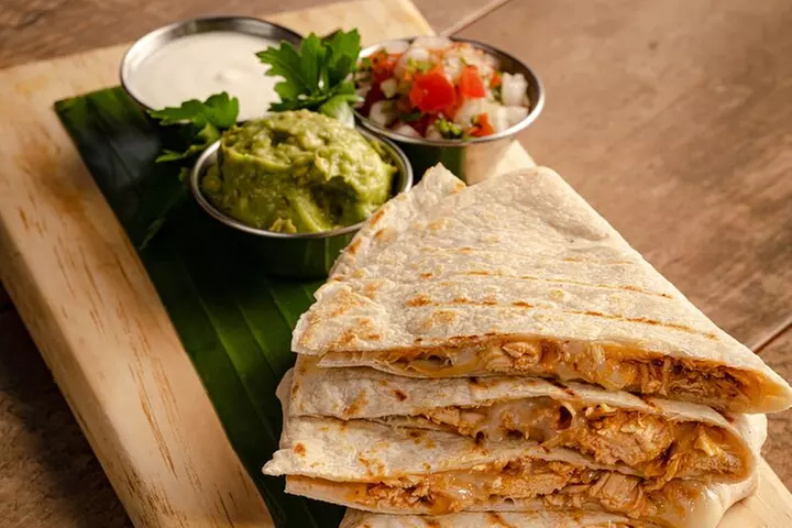 Señor Frogs Lunch / Dinner Package