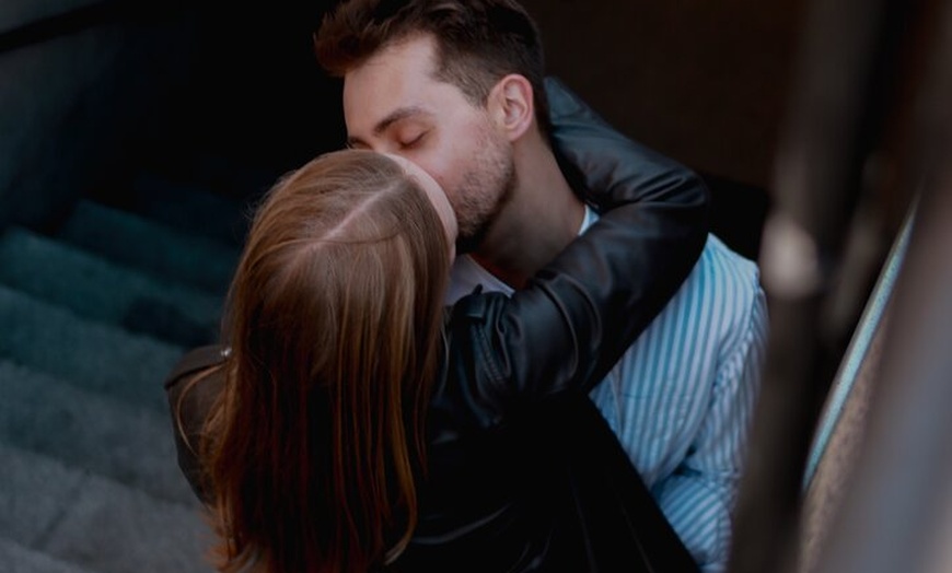 Image 47: Sesión de fotos en pareja & tour fotográfico, Madrid