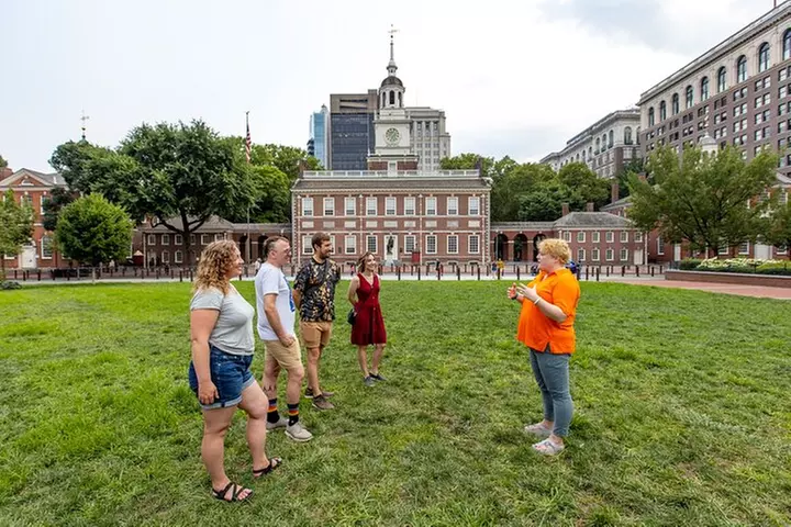 Independence Mall (Entrance to 2 Historic Sites) 2.5 Hour Walking