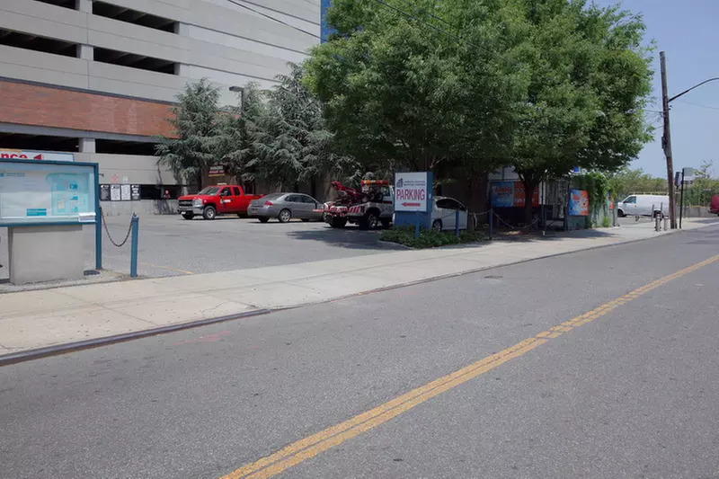 Parking at Welcome Parking - Jamaica Hospital Medical Center Garage - Primary Image
