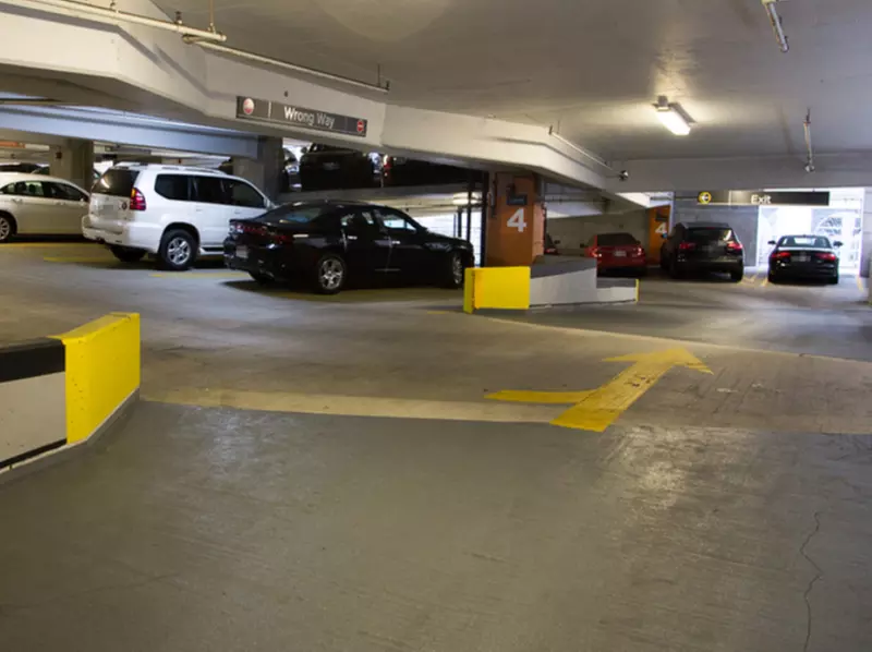 Parking at 210 N. Wells St. Self Park Garage