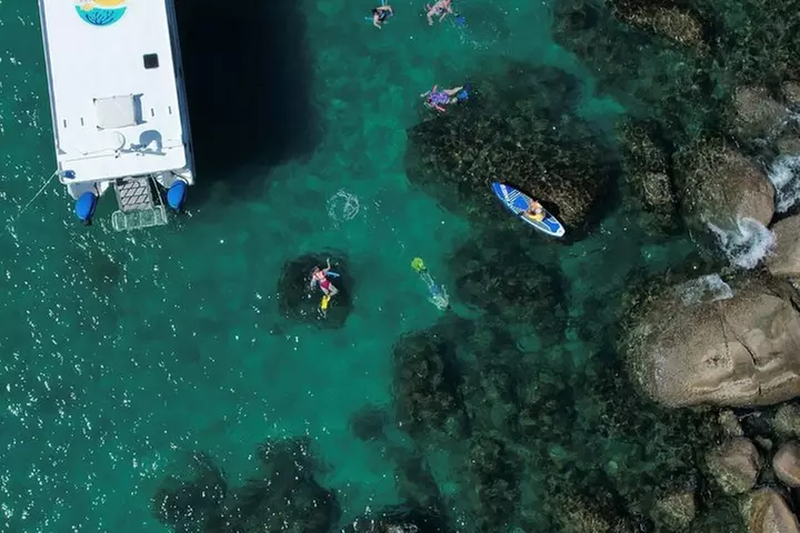 Magnetic Island Discovery Tour with Snorkeling & Paddle Boarding