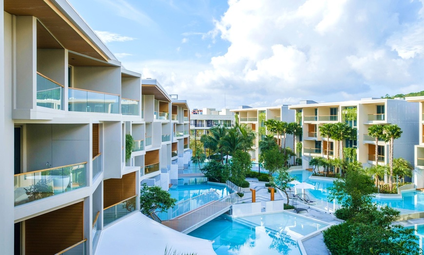 Image 2: ✈ THAÏLANDE DU SUD | Phuket - Wyndham Grand Nai Harn Beach Phuket 5...