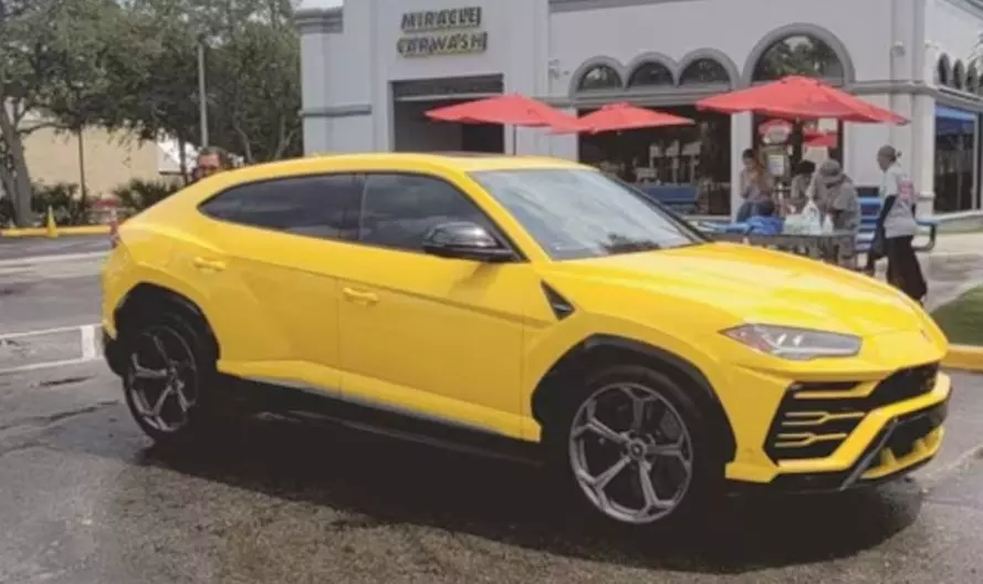$17.50 For A Gold Full-Service Car Wash (Reg. $34.99) - Second Medium