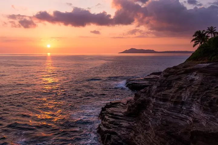 Honolulu Sea-Cliff with Sunset Photo Adventure
