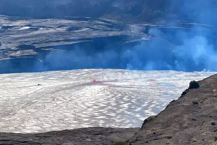 Fat Tire E-Bike Tour through Volcanoes National Park