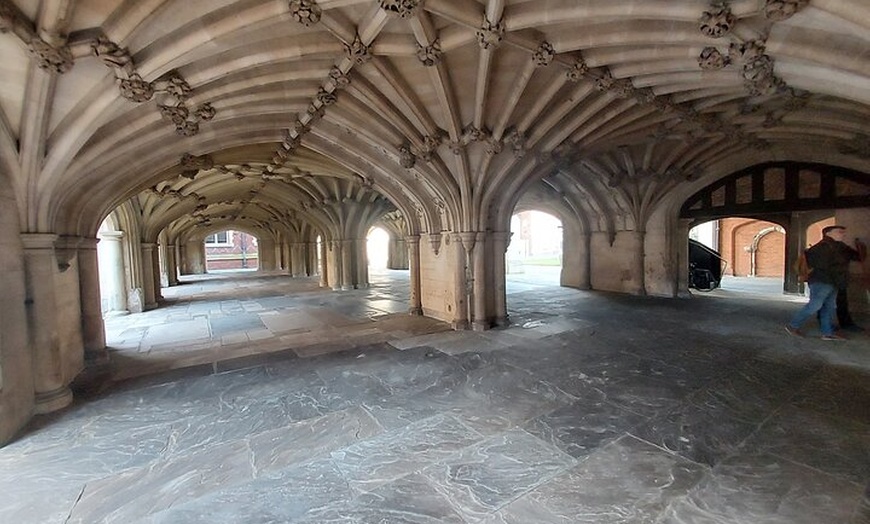 Image 11: Lawyers' London: Courts of Justice & Inns of Court Walking Tour