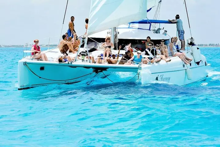 Special price! Catamaran to Isla Mujeres, party, buffet, open bar and snorkel - Primary Image