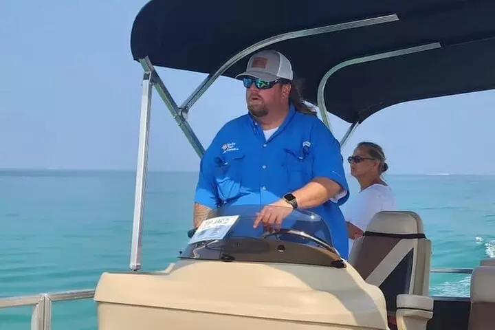 Private 2-Hour Dolphin and Sightseeing Tour