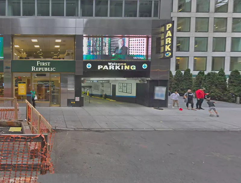 Parking at MPG Parking - Manhattan Enterprises Inc. Garage - Second Medium