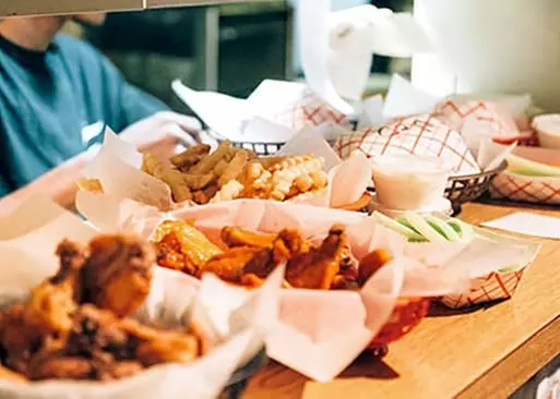 5% Cash Back at Wings N Things