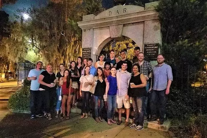 Creepy Crawl Night-Time Haunted Pub Walking Tour of Savannah's Hist...