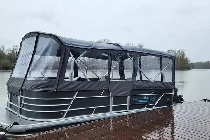 Scenic 2-Hour River Cruise to the Majestic Willamette Falls!