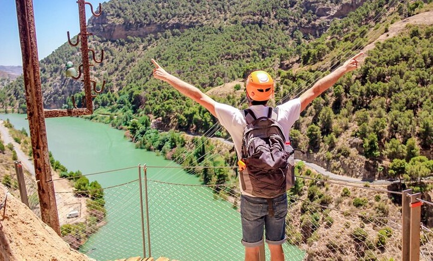 Image 3: Excursión de día completo al Caminito del Rey desde Málaga