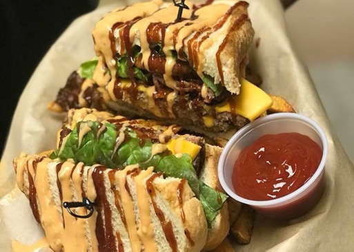 5% Cash Back at Bigworm's Bakery and Deli