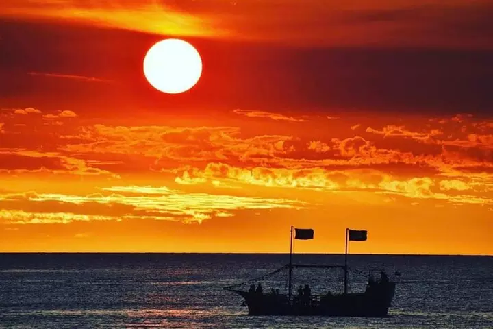 Pirate Ship Sundowner Cruise in Mandurah