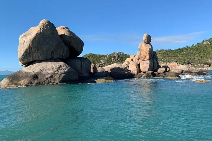 Magnetic Island Discovery Tour with Snorkeling & Paddle Boarding
