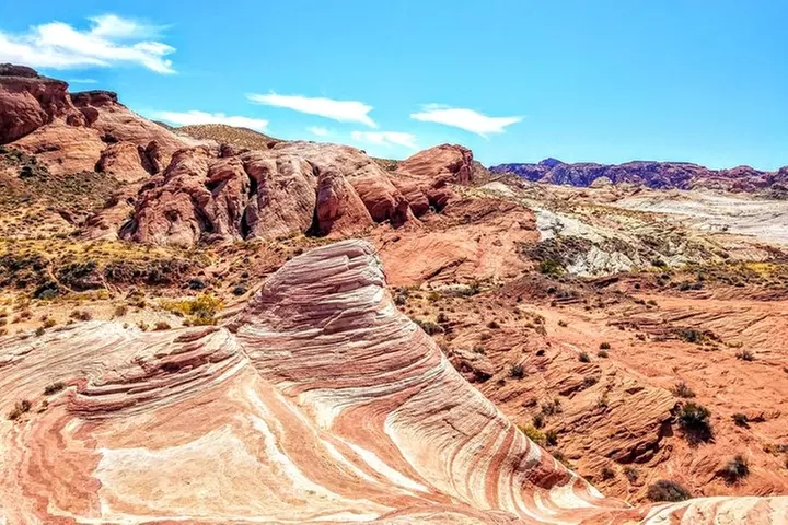 Valley of Fire Guided Hiking Tour From Las Vegas