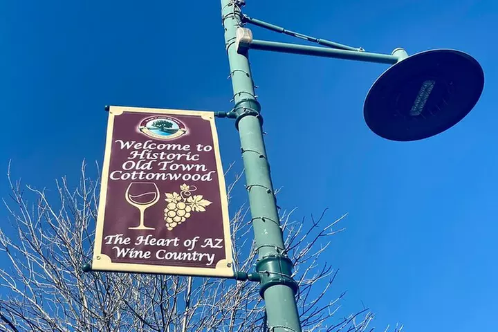 Arizona Winery All-Inclusive Tour with Lunch & Tastings