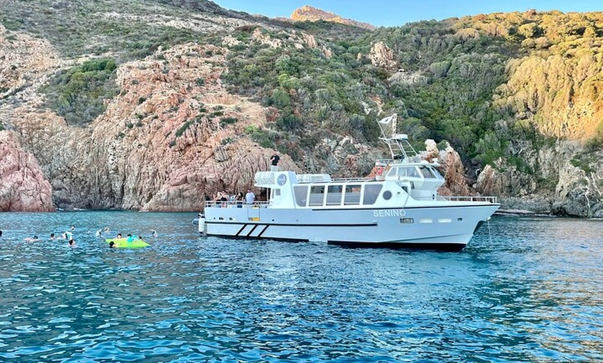 Image 2: de Sagone/Cargèse Croisière Balade Baignade et Loisirs