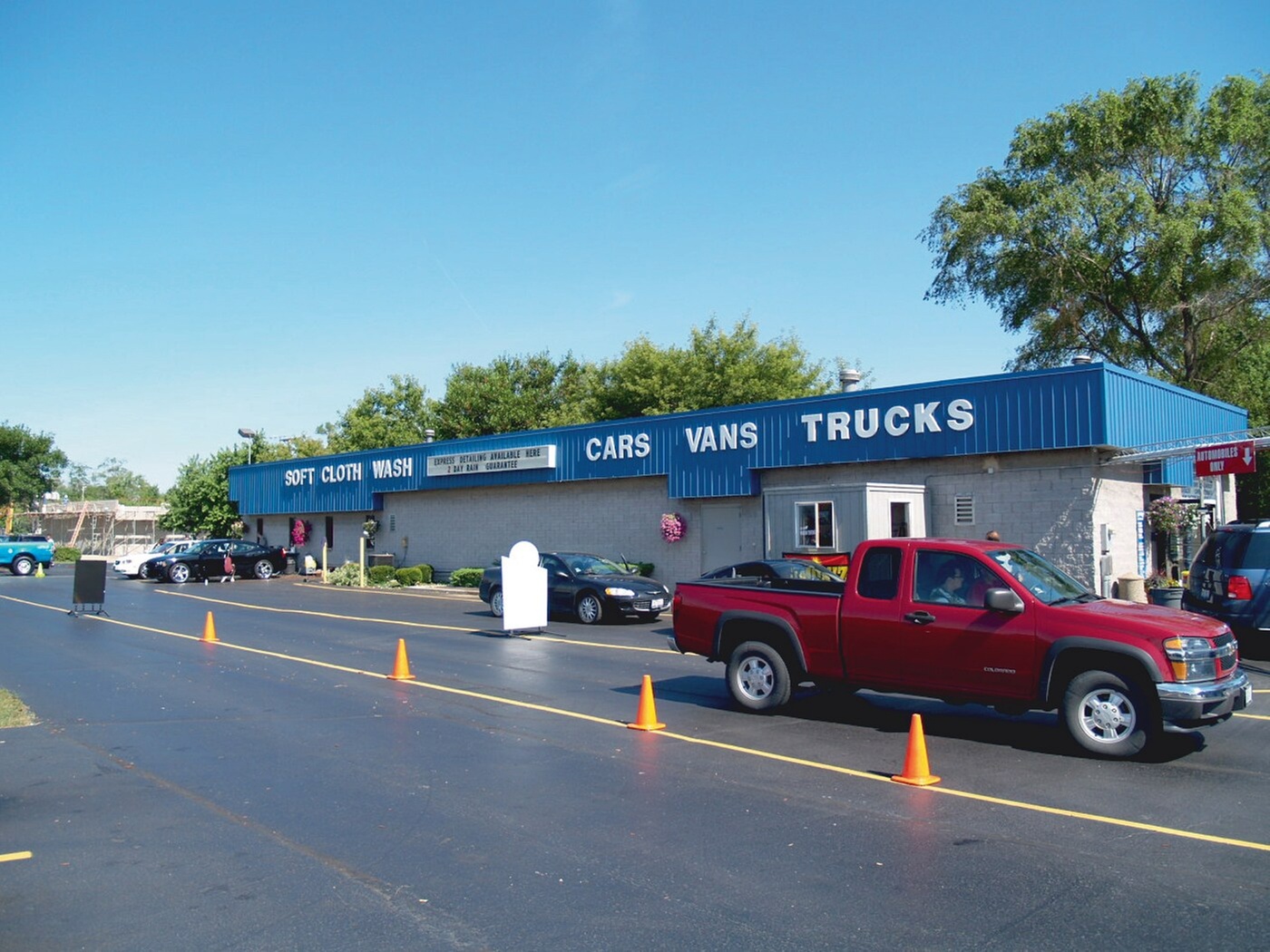 $18.99 For 2 Full Service Car Washes (Reg. $37.98)